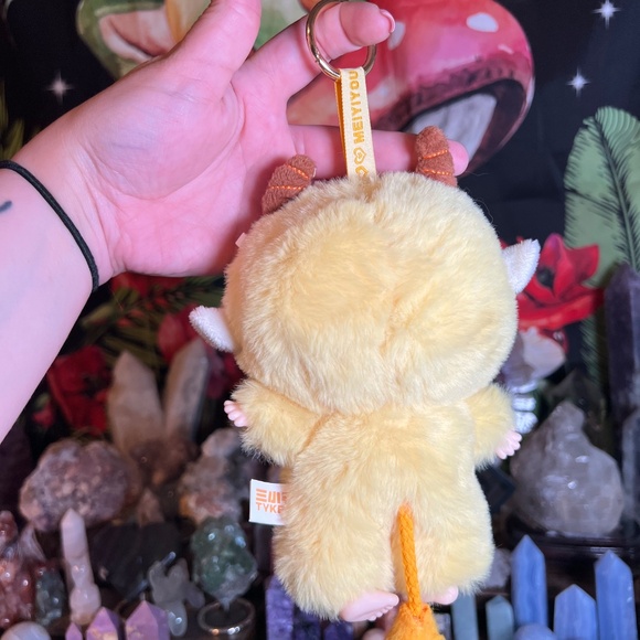 TYKE 3 CONSTELLATION - TAURUS - Picture 2 of 2